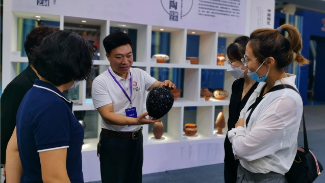 淮陽黑陶亮相第七屆中國非遺博覽會(huì)